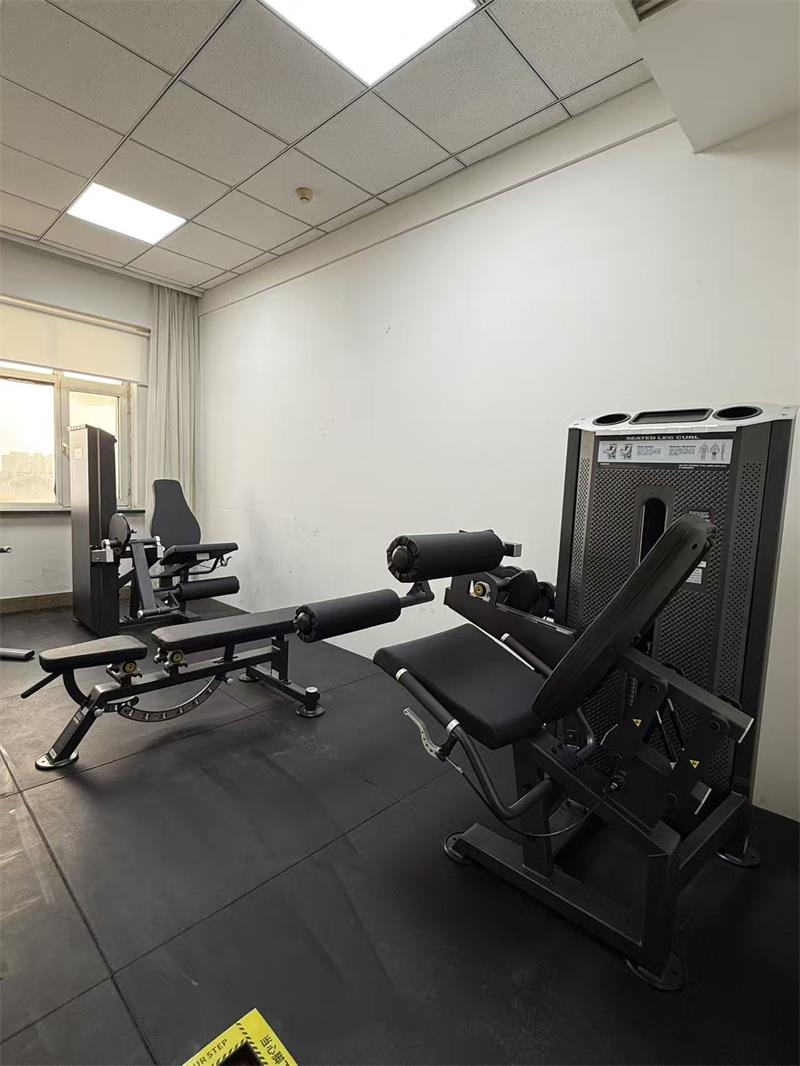 健身器材 (3).jpg
